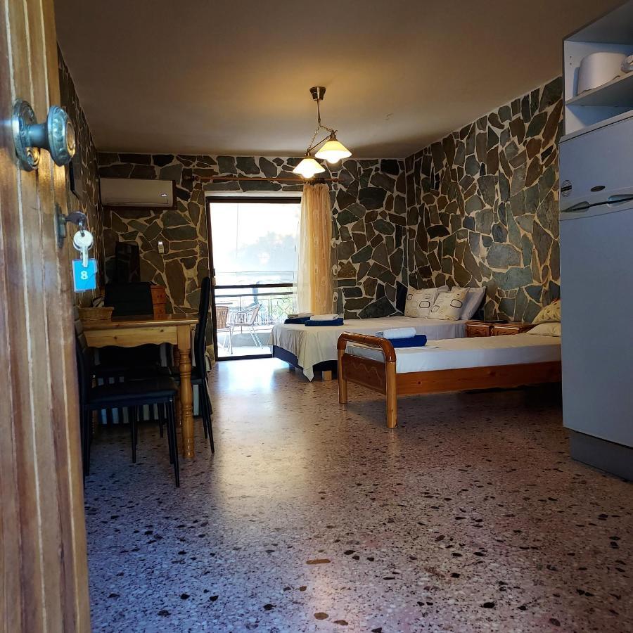 Apartments Zoumperi Néa Mákri Zewnętrze zdjęcie
