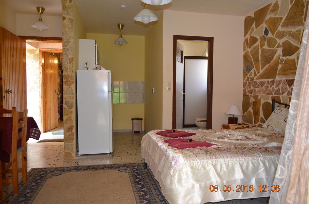 Apartments Zoumperi Néa Mákri Zewnętrze zdjęcie