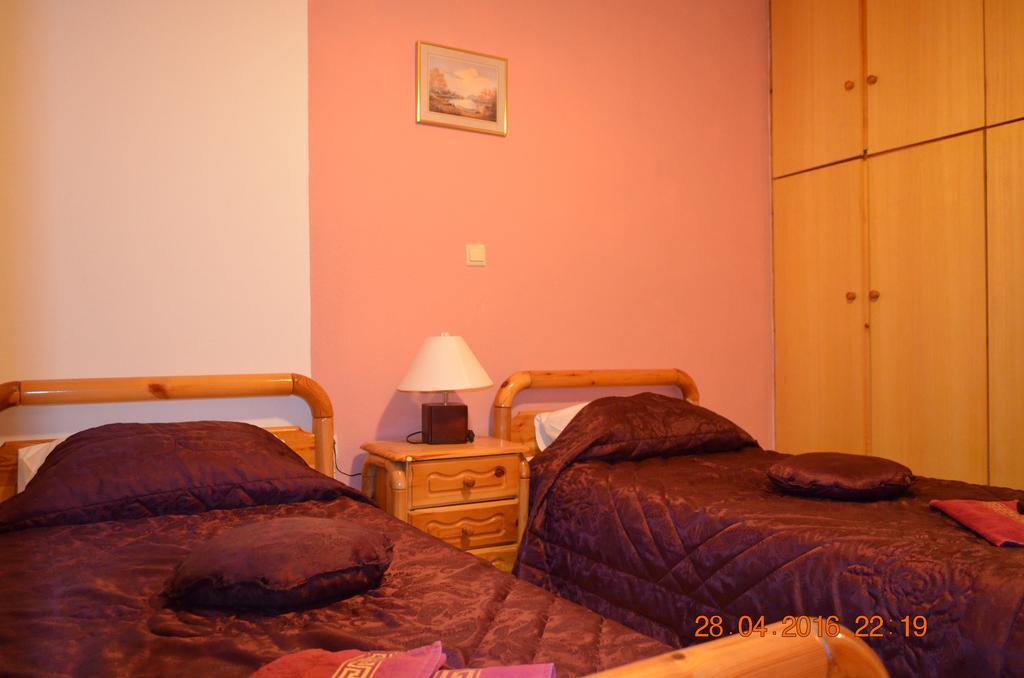 Apartments Zoumperi Néa Mákri Zewnętrze zdjęcie