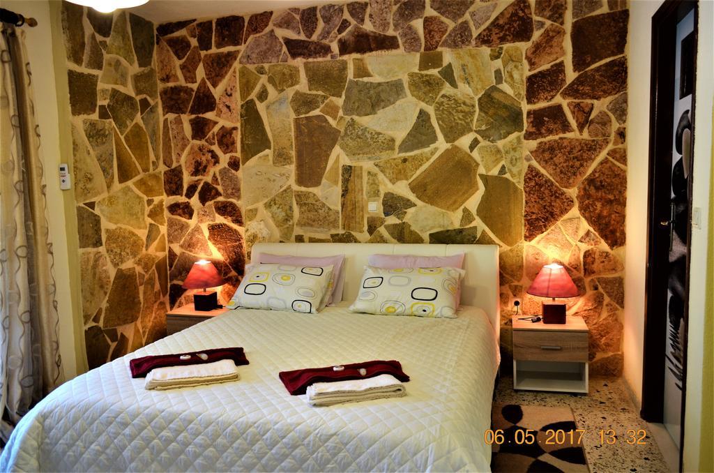 Apartments Zoumperi Néa Mákri Zewnętrze zdjęcie