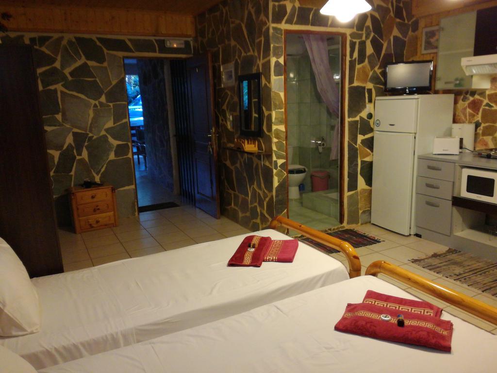 Apartments Zoumperi Néa Mákri Zewnętrze zdjęcie