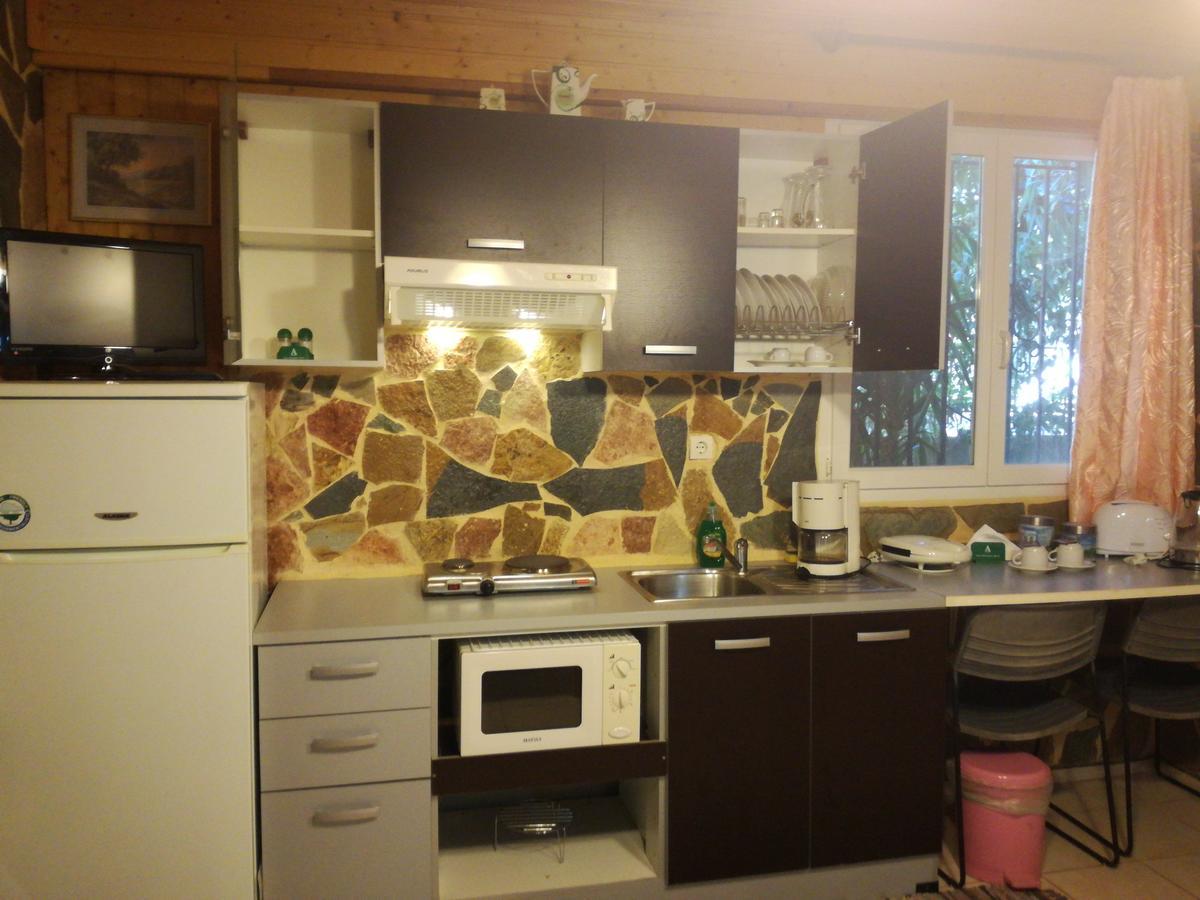 Apartments Zoumperi Néa Mákri Zewnętrze zdjęcie